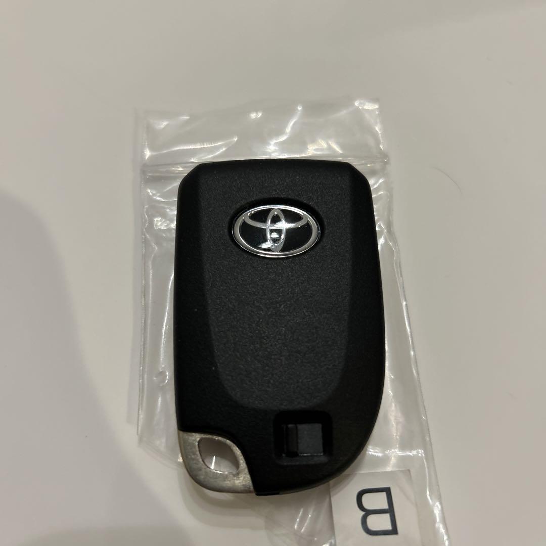 トヨタ純正 ハイエース スマートキー ワゴン 200系
