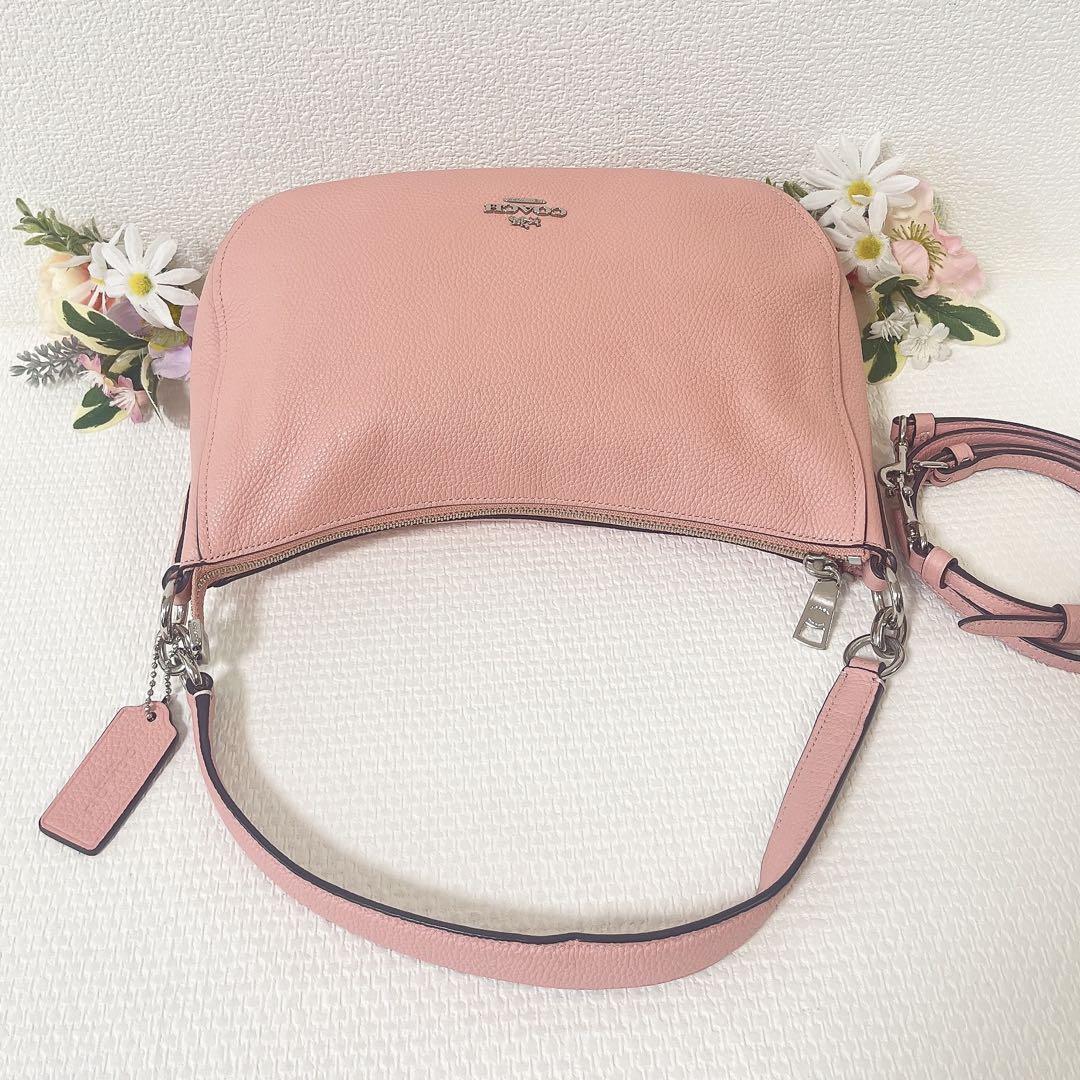 COACH コーチ