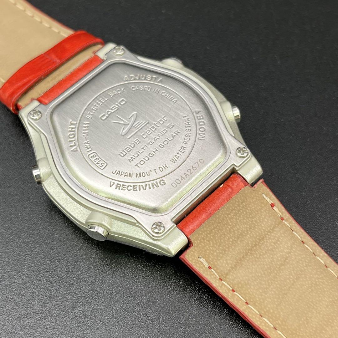 【稼動品】腕時計　CASIO カシオ　Wave Ceptor　電波ソーラー　 赤