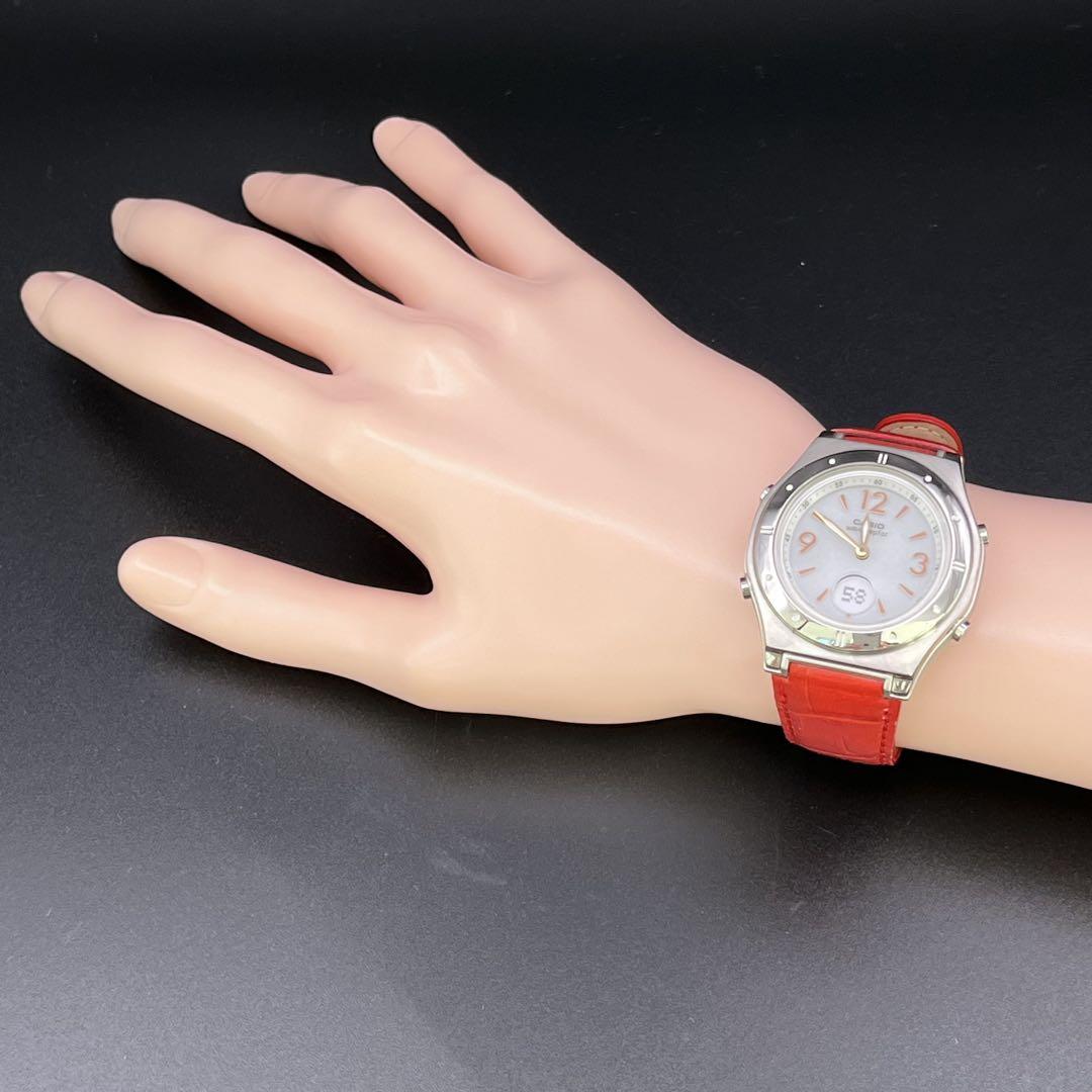 【稼動品】腕時計　CASIO カシオ　Wave Ceptor　電波ソーラー　 赤