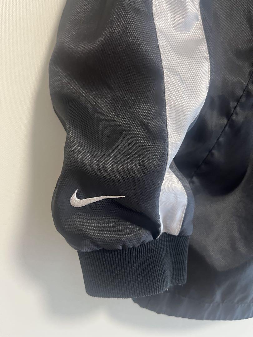 ナイキNike ゴルフVネックピステナイロンプルオーバー ブラック