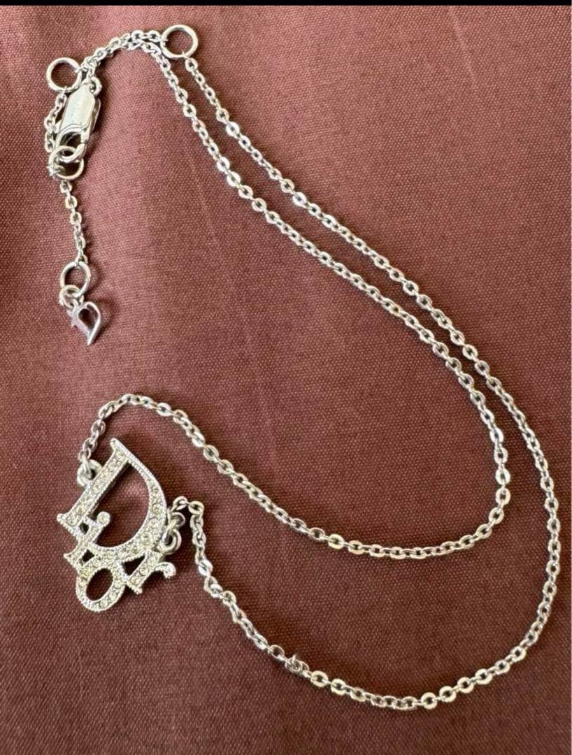 クリスチャンディオール ネックレス クリスチャンディオール ネックレス