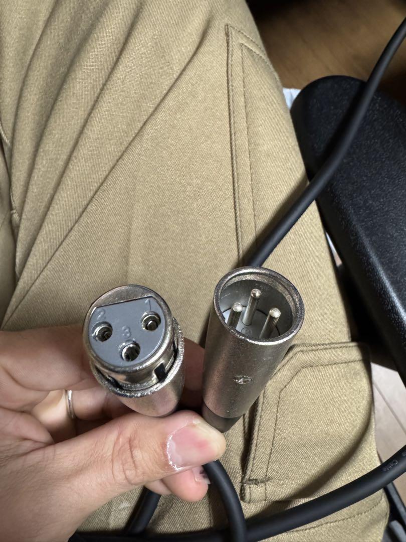 SHURE SM58 SE シュア ダイナミックマイク　xlrケーブル付き