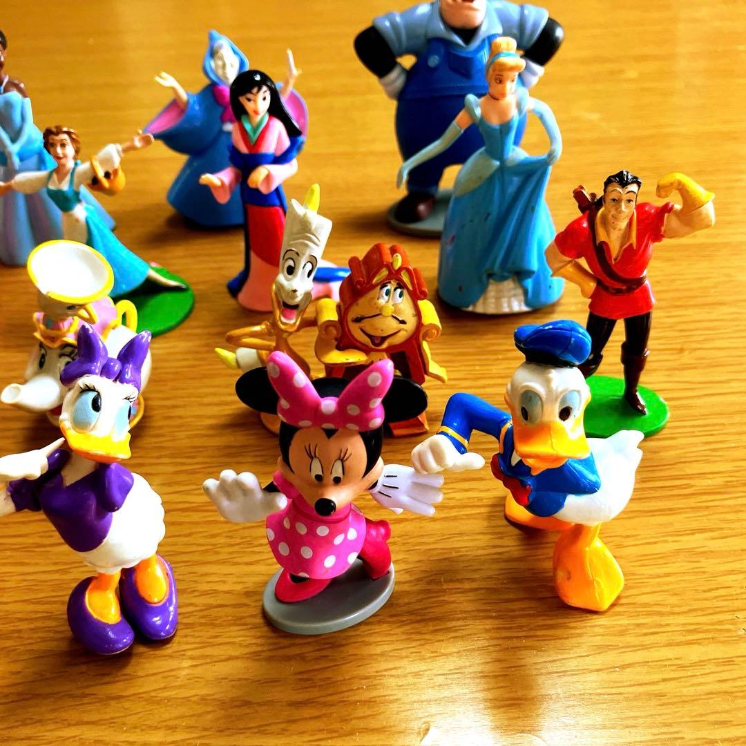 ディズニーキャラクター フィギュアセット 18体 セット - メルカリ ディズニーキャラクター フィギュアセット 18体 セット - メルカリ