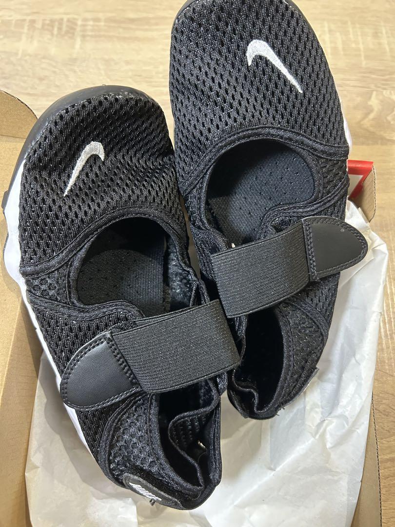 NIKE エアリフト