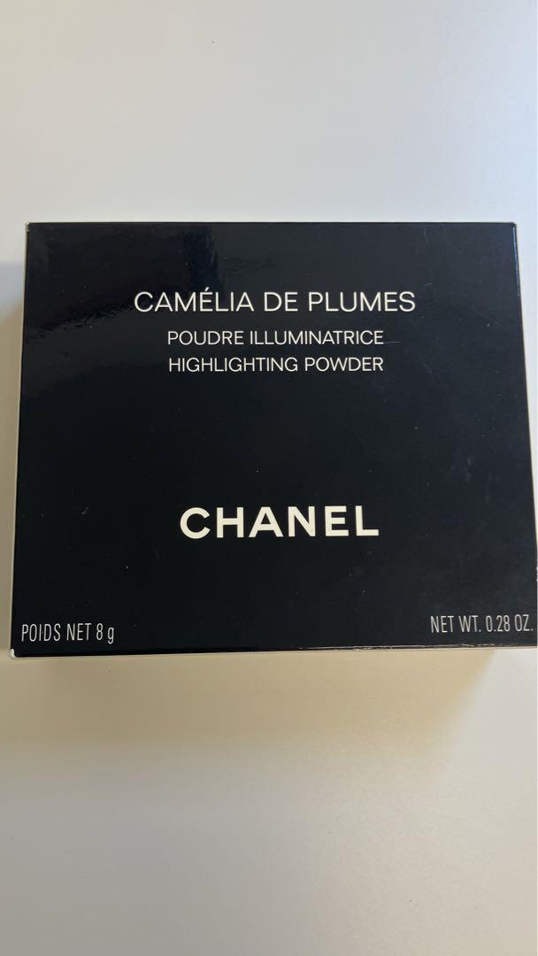CHANEL CAMÉLIA DE PLUMES ハイライティングパウダー 8g