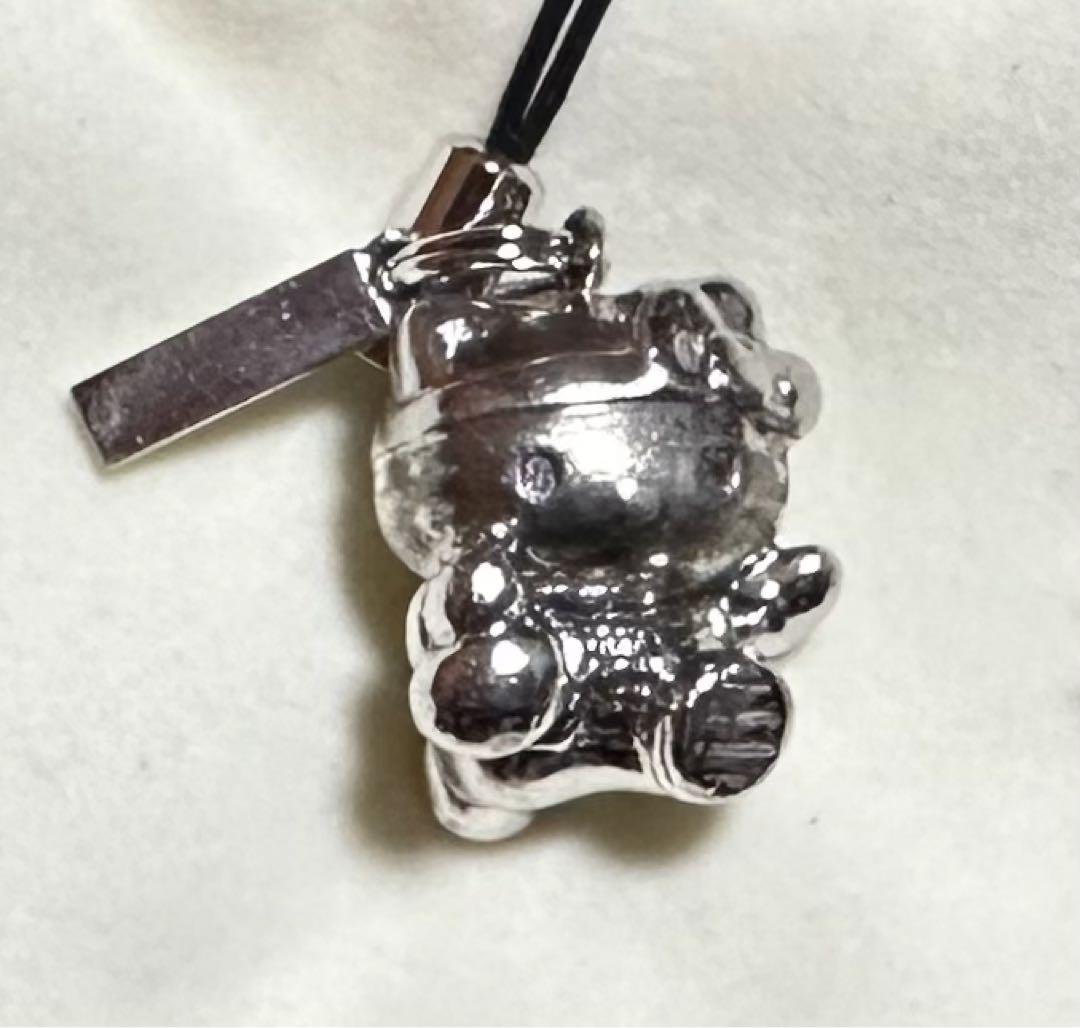 Ginza Tanaka Hello Kitty シルバーキーホルダー - メルカリ