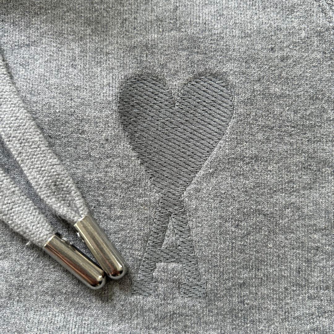 【美品】 Ami アミパリス パーカー グレー xs 【美品】 Ami アミパリス パーカー グレー xs