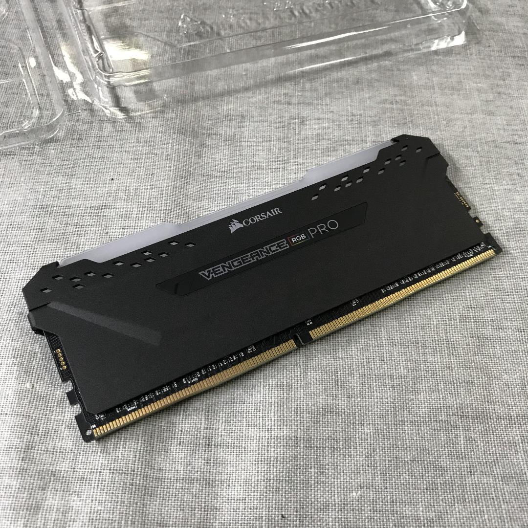 超特価安い CORSAIR メモリモジュール XANiv-m92965871352 DDR4-2666MHz 安い定番