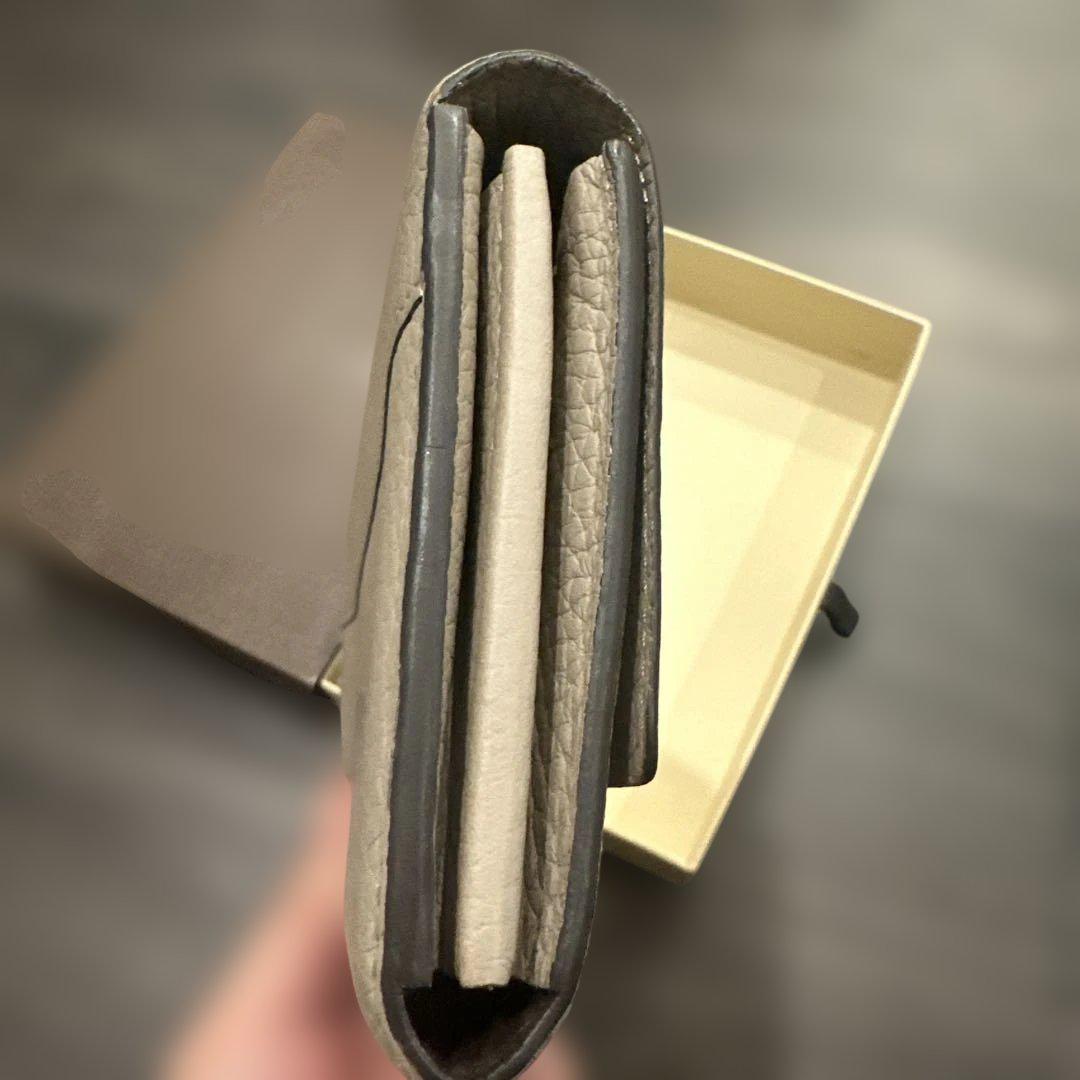 ルイ・ヴィトン　ポルトフォイユ・カプシーヌ　長財布LOUIS VUITTON