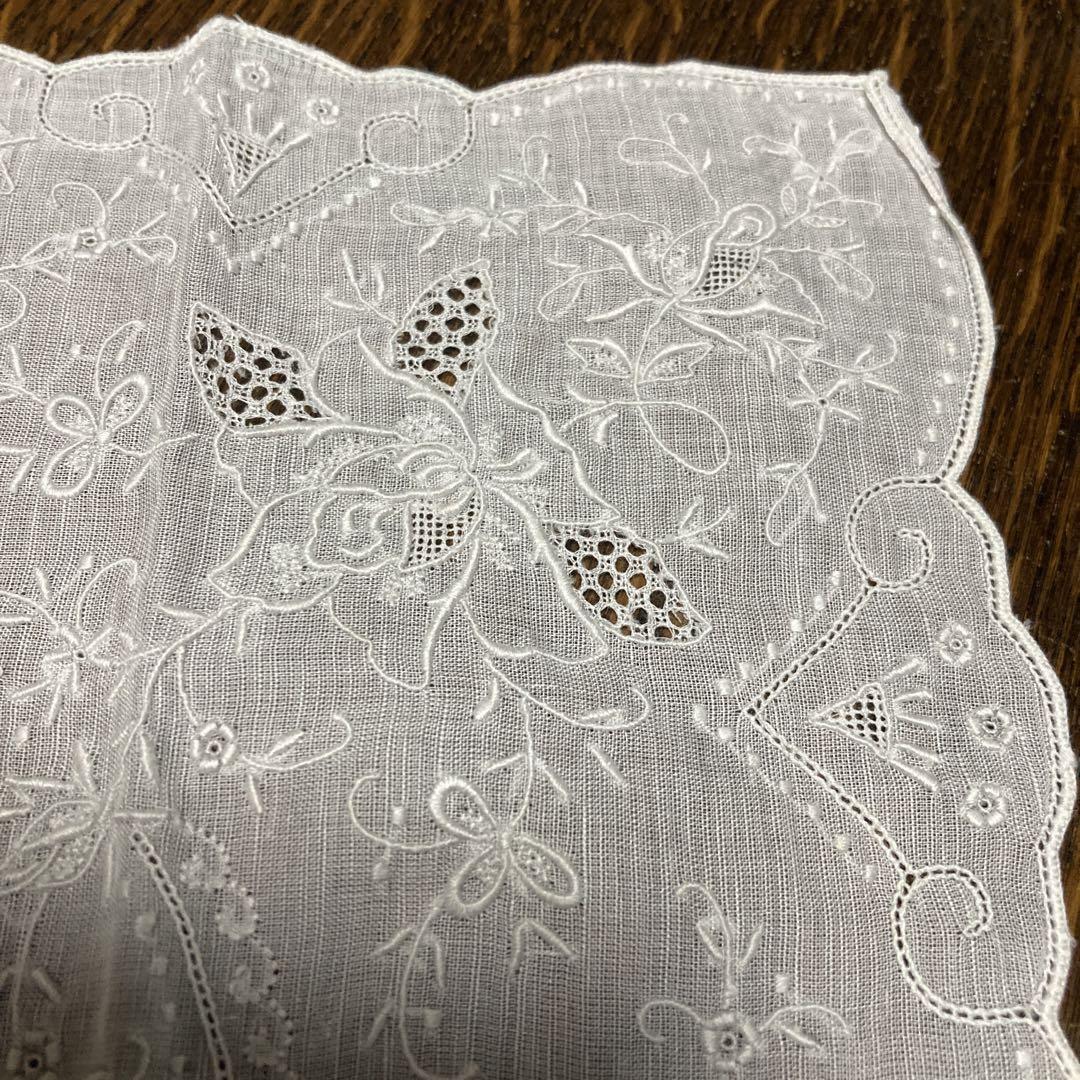 スワトウ〉刺繍ハンカチ [502344203]｜近鉄百貨店ネットショップ