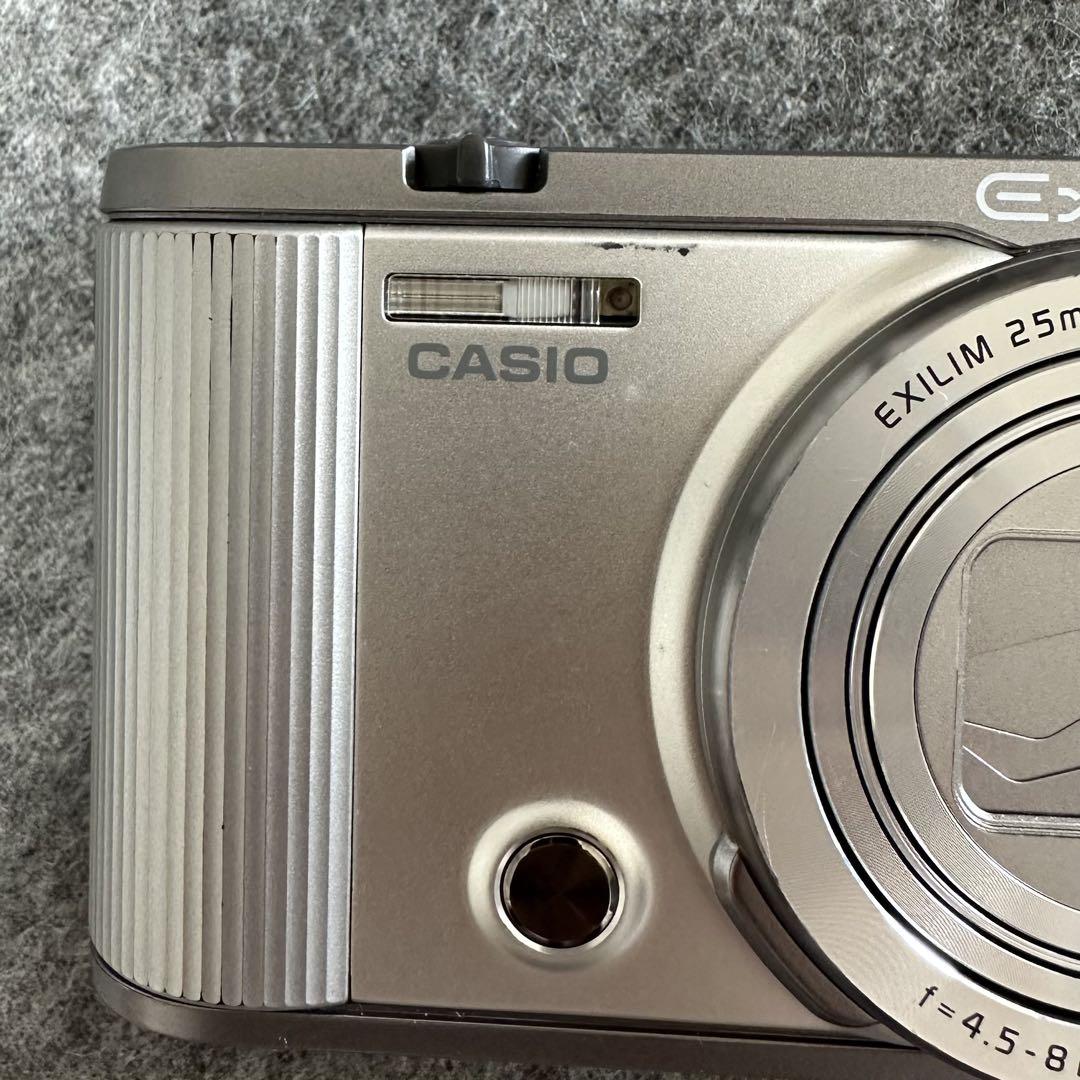 デジタルカメラ CASIO EXILIM EX-ZR1700