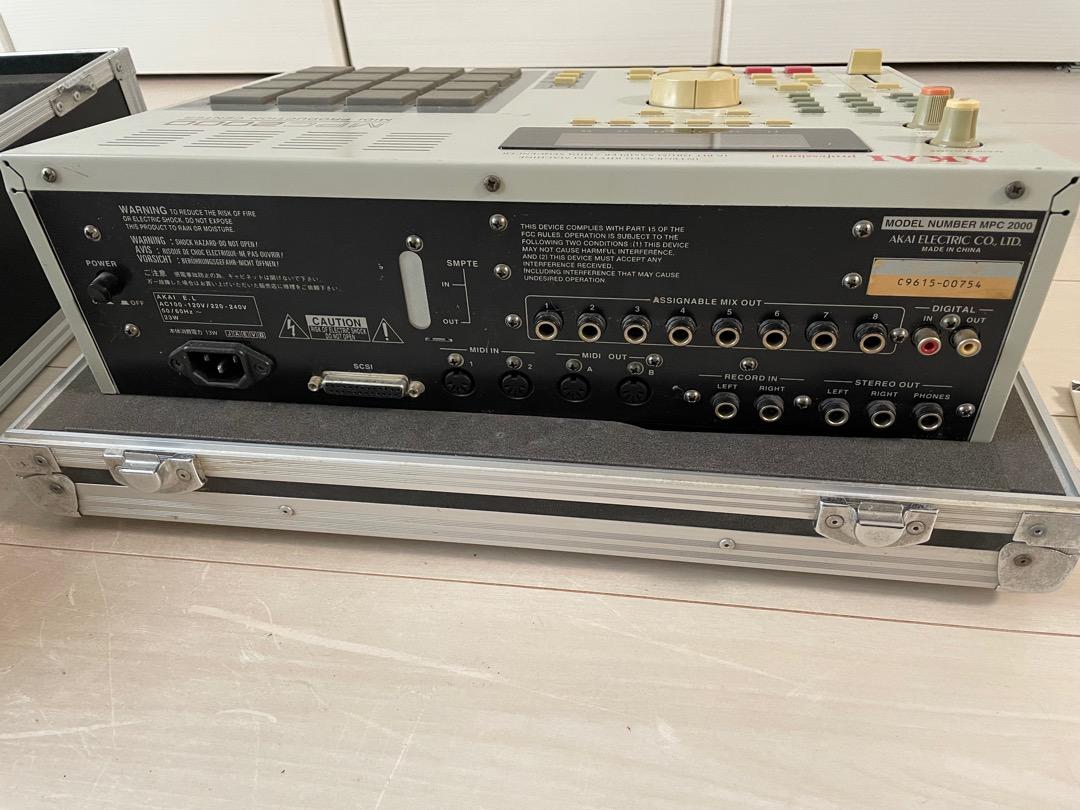 ースに✸ AKAI パラアウトボード付き 送料込み zFypM-m92995276800 MPC2000 エフェクトボード あります