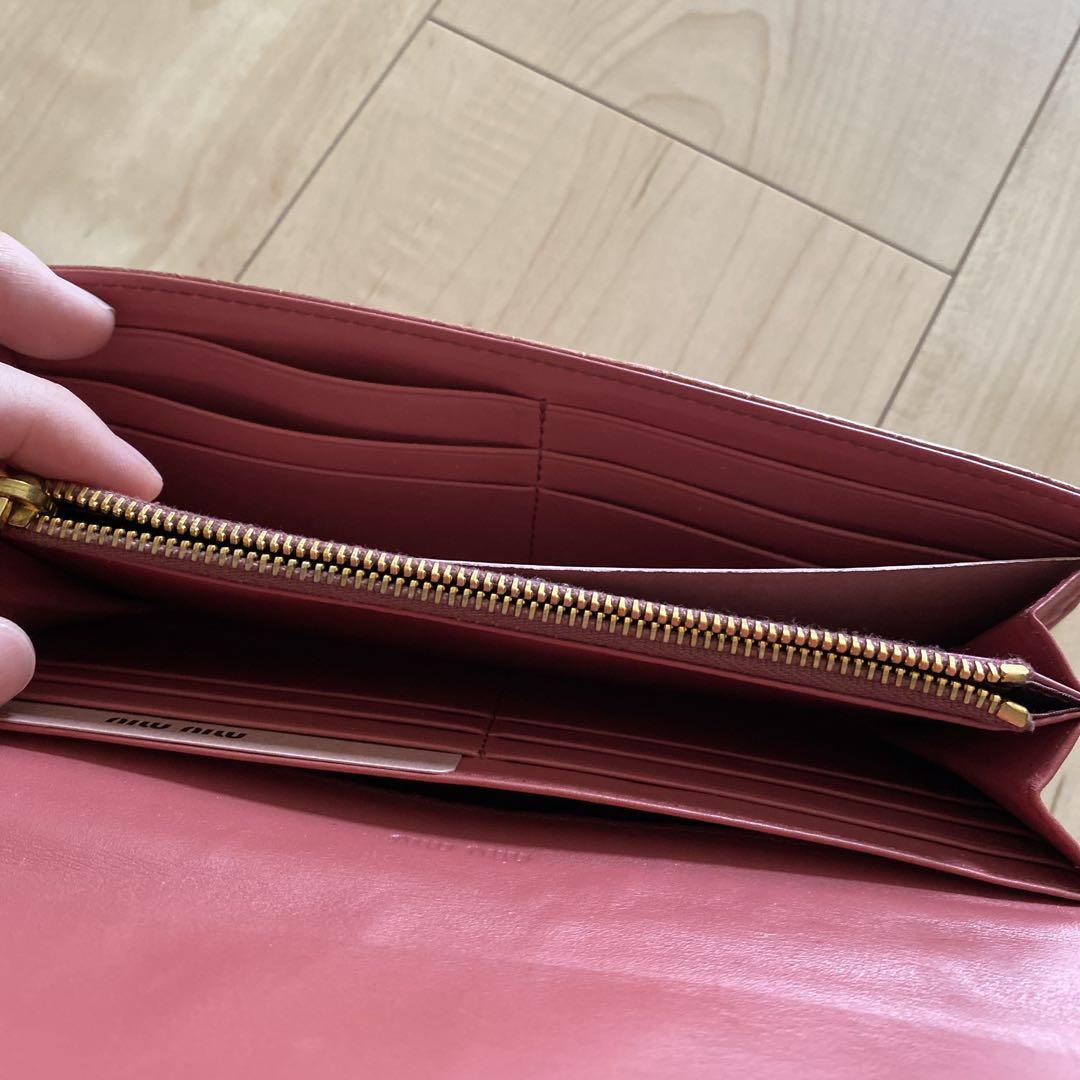 miu miu 長財布