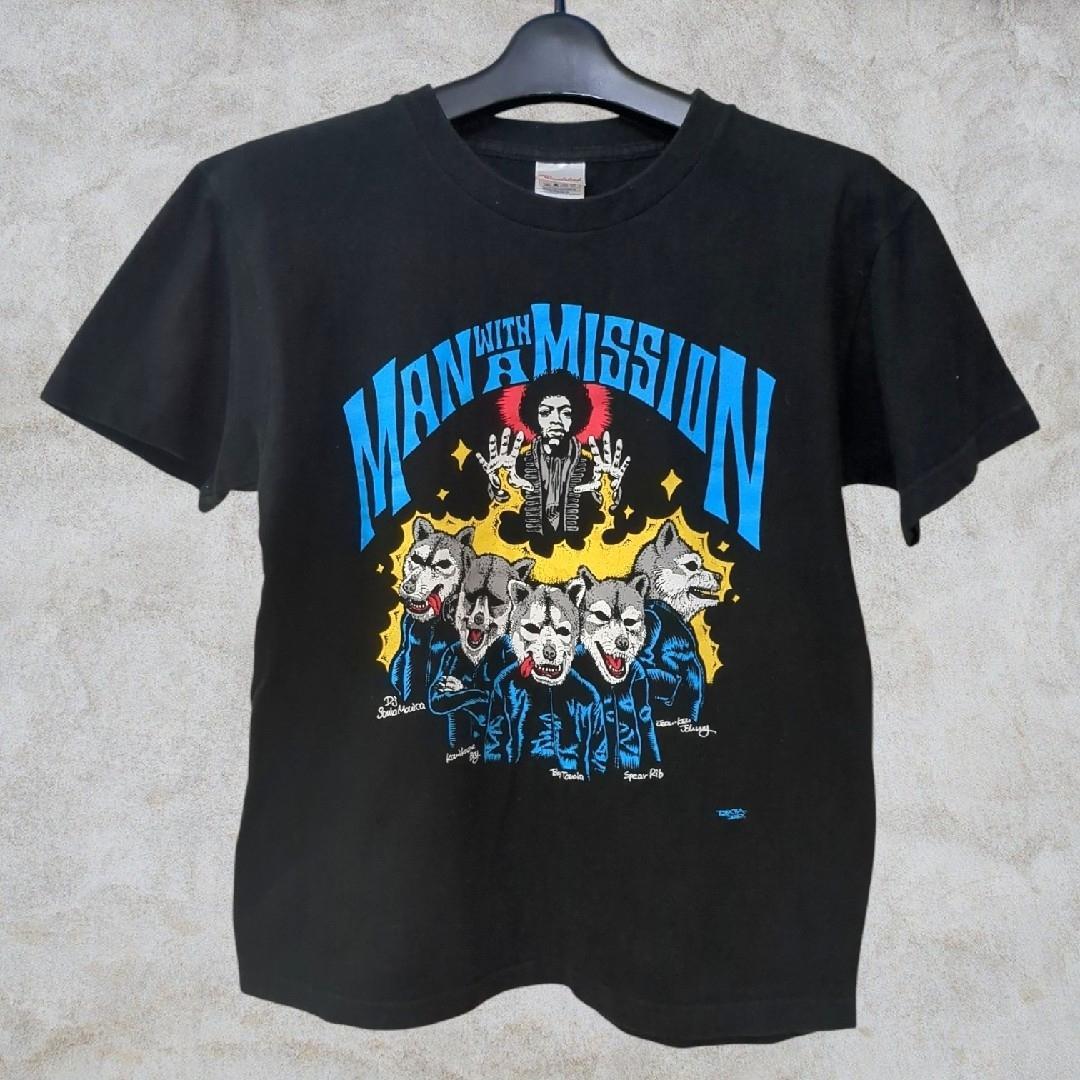 【お試し価格！】 S Tシャツ ハカセ MISSION A WITH MAN 〇〇 ブラック メルカリ - ミュージシャン