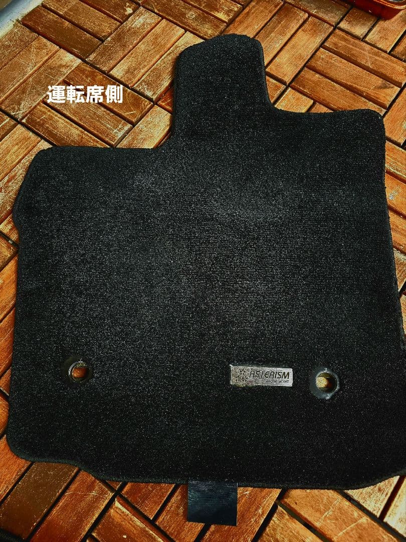 ヴェルファイア フロント用フロアマットやや傷や汚れあり