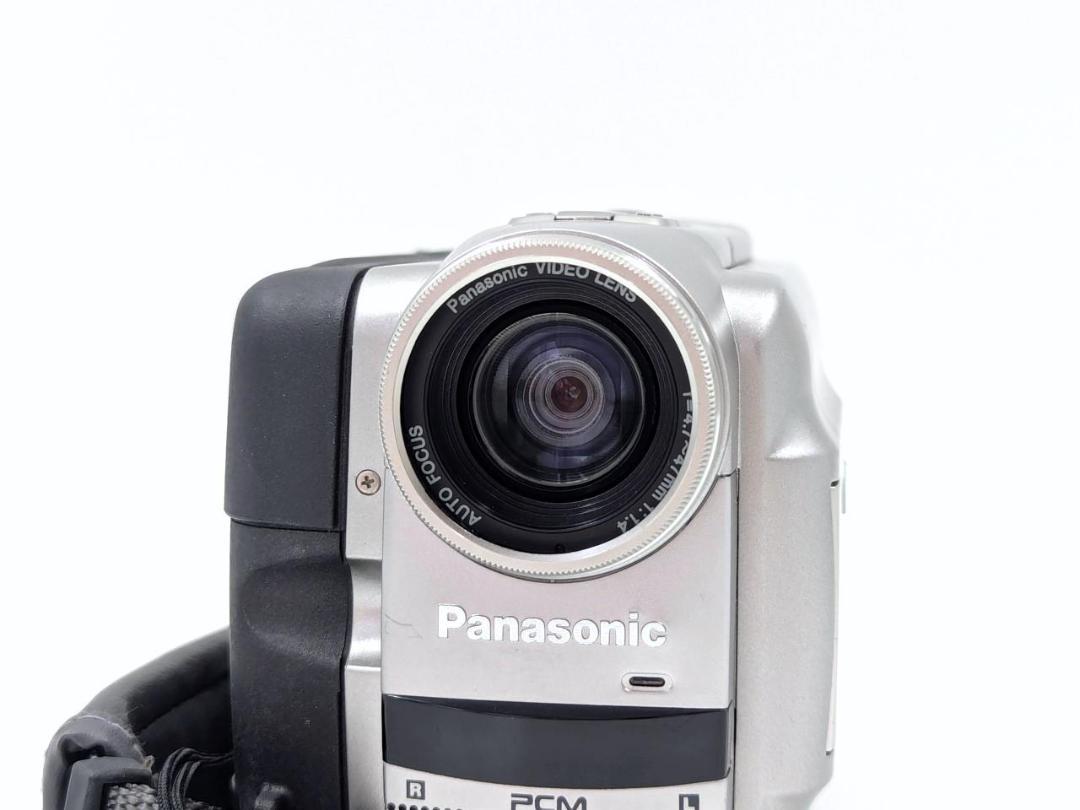 miniDVのダビングに！ Panasonic ビデオカメラ NV-DS5 miniDVのダビングに！ Panasonic ビデオカメラ NV-DS5 01 - メルカリ