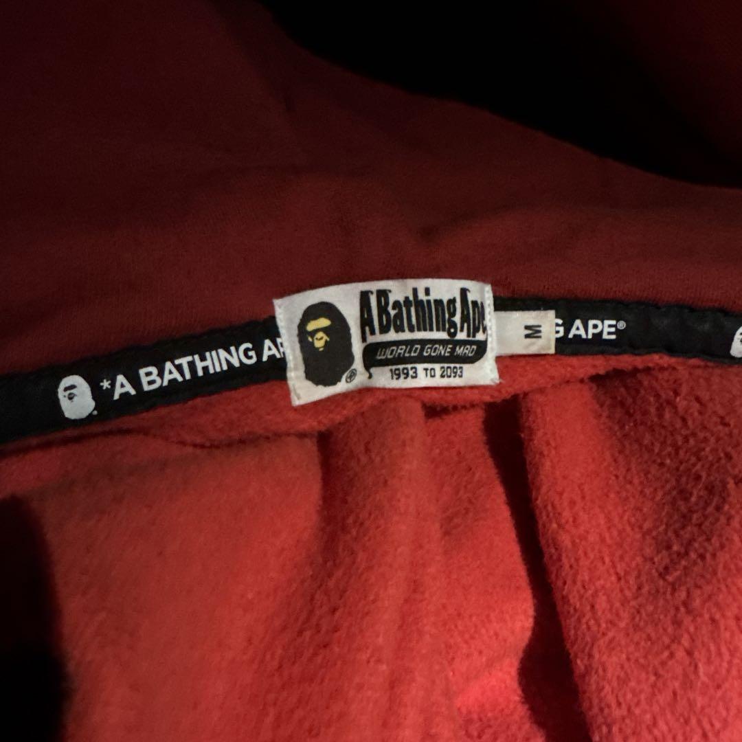ベイシングエイプ A BATHING APE 赤 ダブルパーカー
