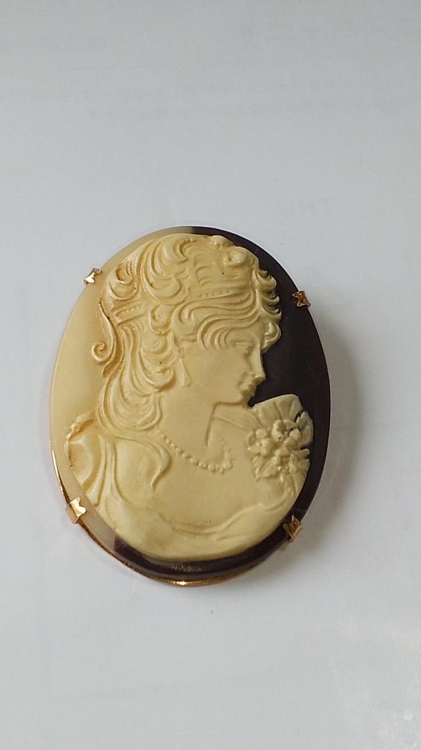 シェルカメオ CAMEO ブローチ 2WAY ヴィンテージ 美品 カメオ です。