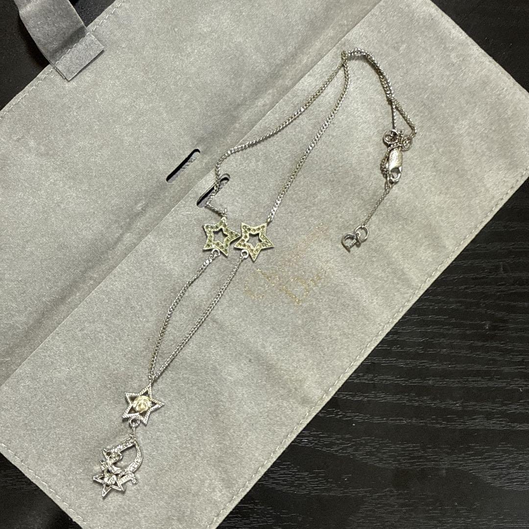 Christian Dior ラインストーン付きスターモチーフネックレス