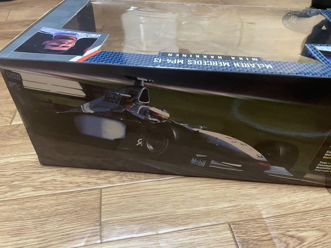 1/24マテルF1ミニカー マクラーレンMercedes　MP4-13