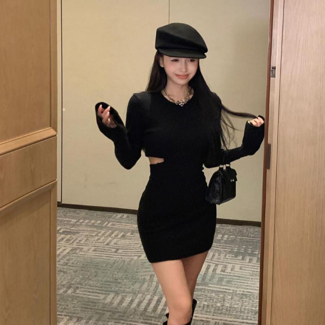 チラ見せ ブラック エロかわ セクシー ニット ワンピース タイト