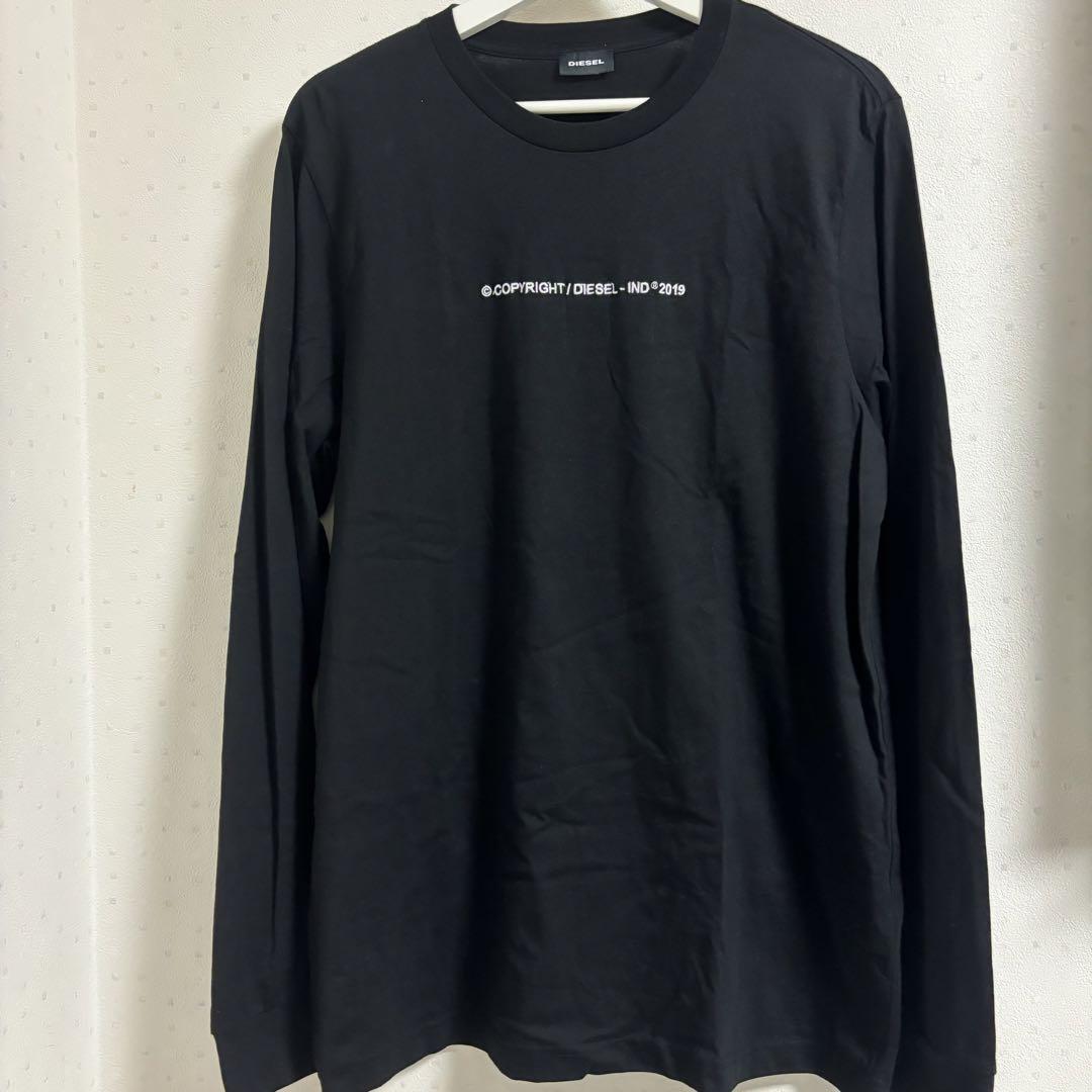 DIESEL COPYRIGHT ロゴ ロングスリーブTシャツ - メルカリ DIESEL COPYRIGHT ロゴ ロングスリーブTシャツ - メルカリ