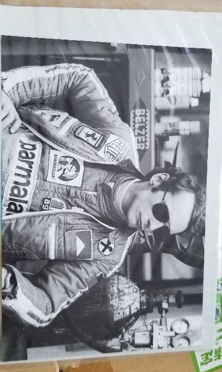 新発売の F1、ニキ・ラウダ、直筆サイン、写真 F1