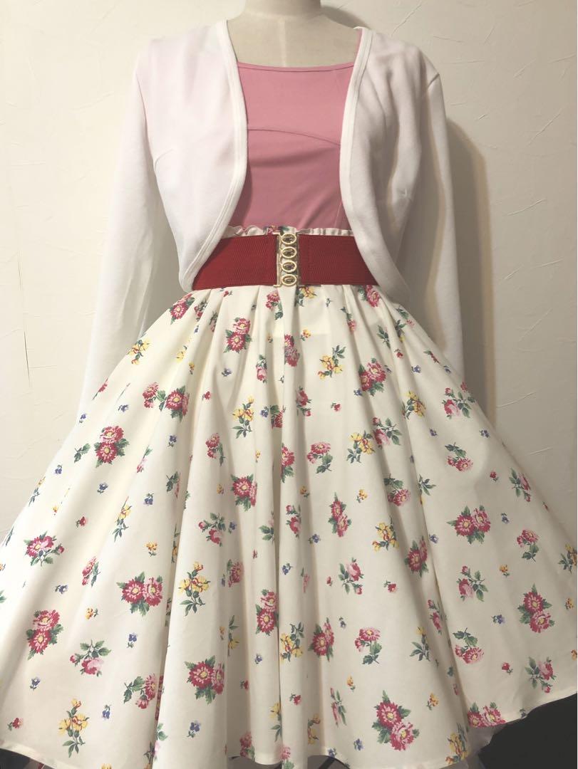花柄ロカビリーサーキュラースカート 50'sスタイル