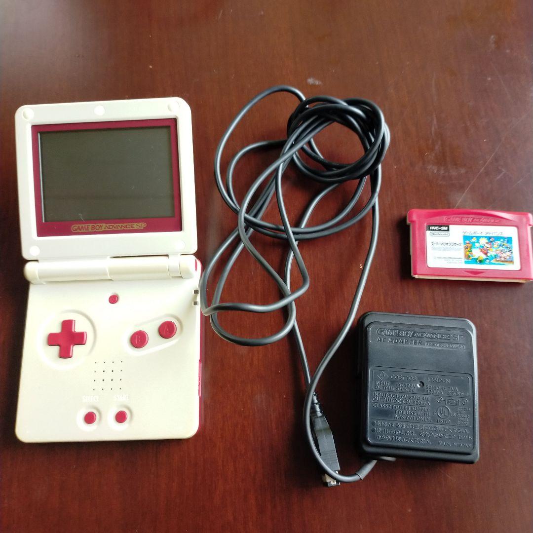 Nintendo Game Boy Advance SP ホワイト/レッド