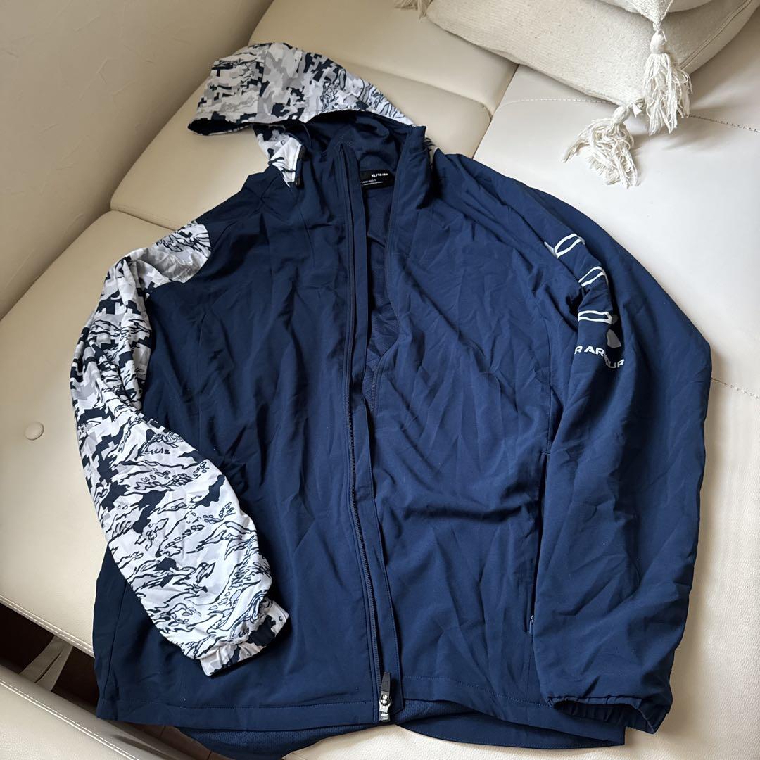 Under Armour XL フード付きジャケット - メルカリ