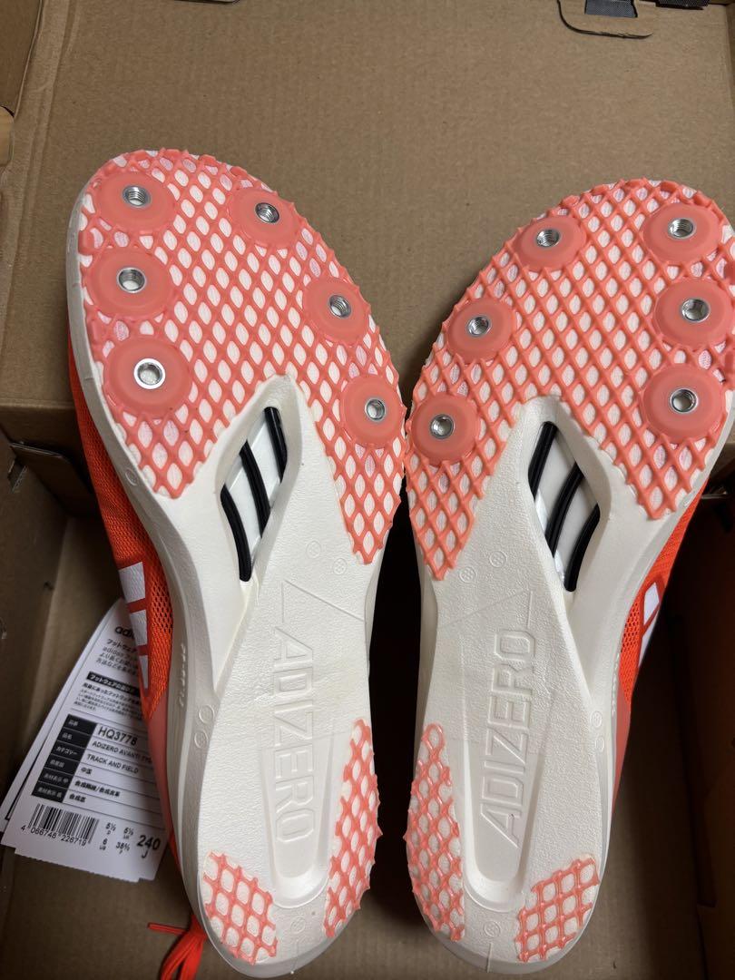 adizero オレンジ スパイクシューズ