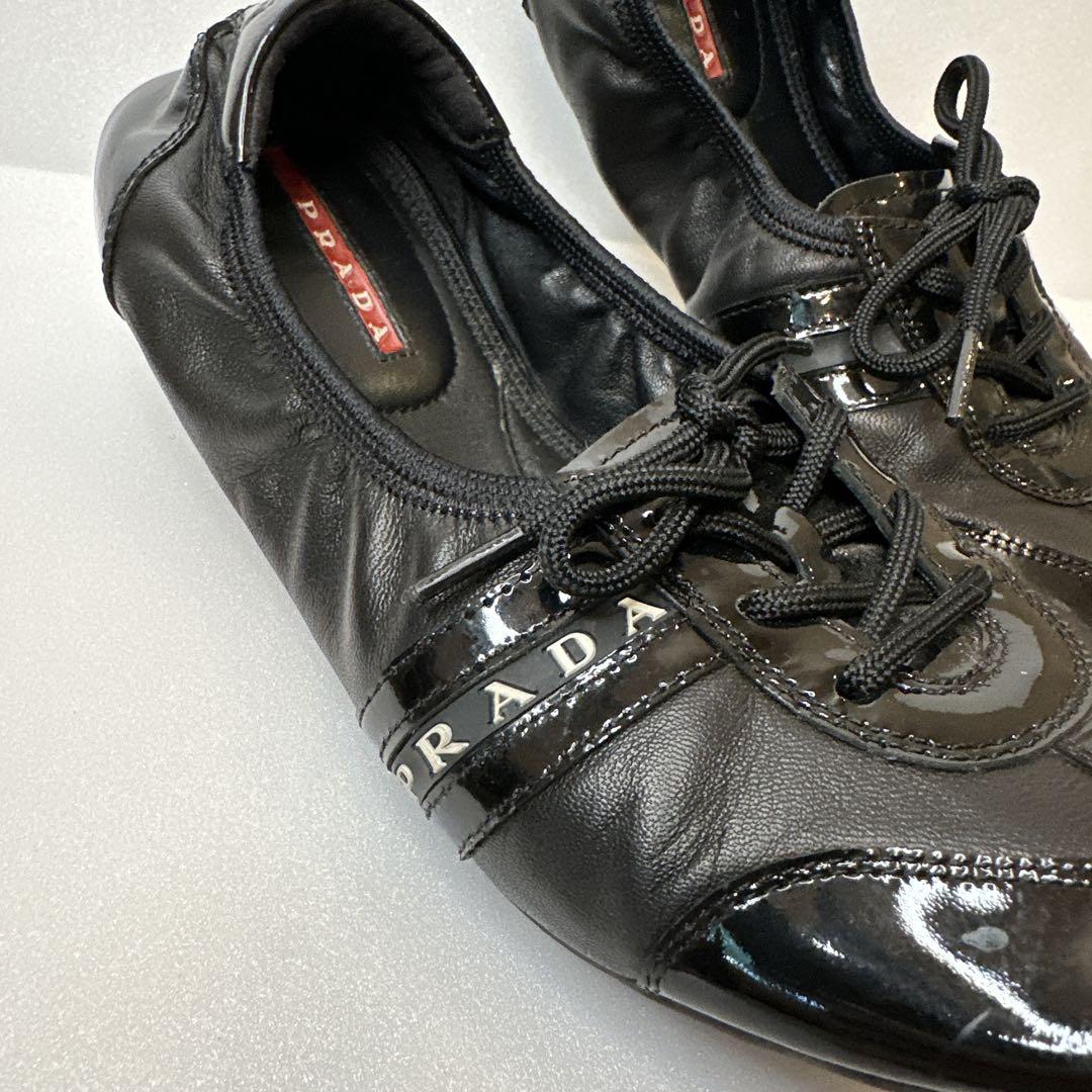 PRADA バレエシューズ