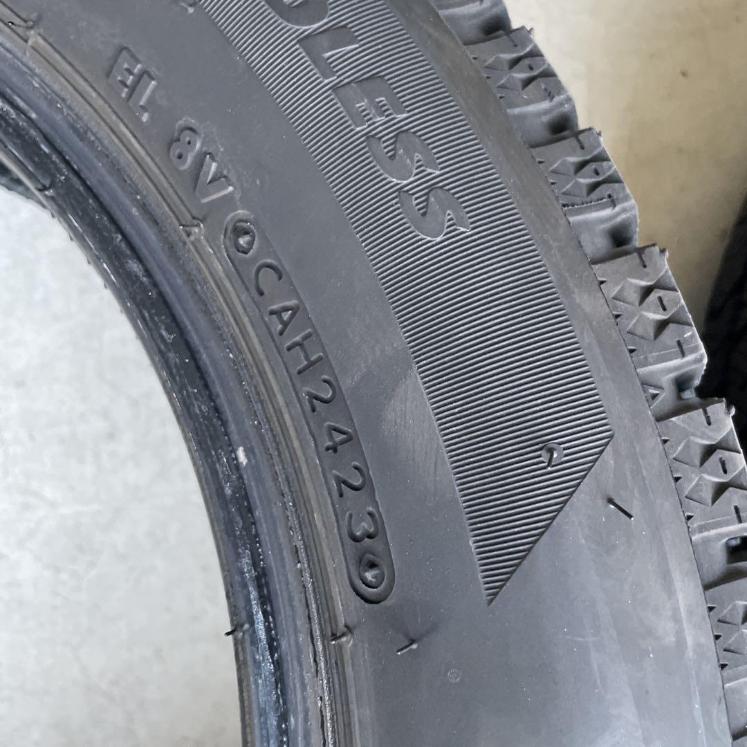 【送料込み】Bridgestone Blizzak VRX2 スタッドレスタイヤ
