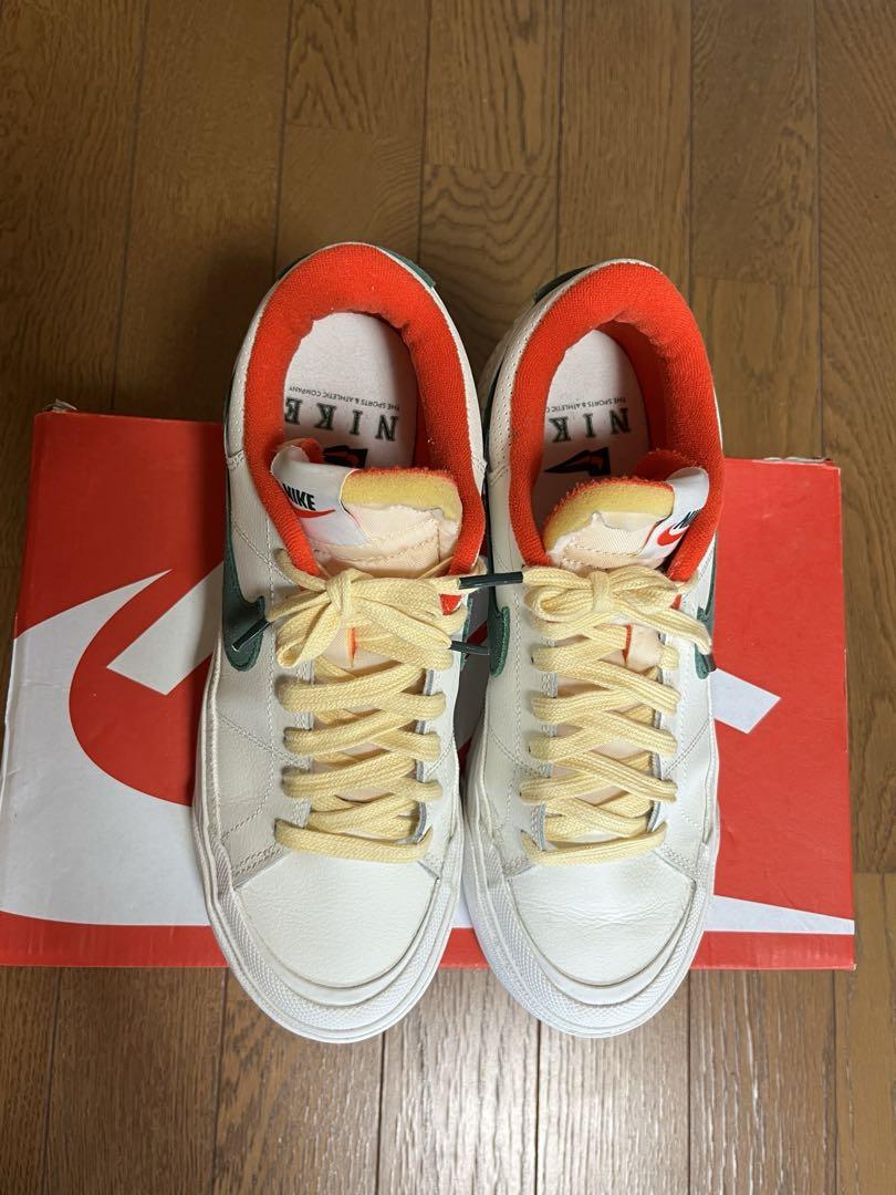 NIKE ウィメンズ コート レガシー リフト 25cm