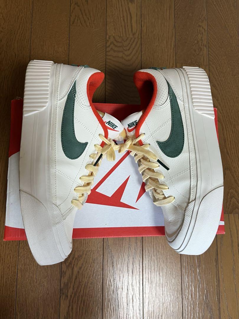 NIKE ウィメンズ コート レガシー リフト 25cm