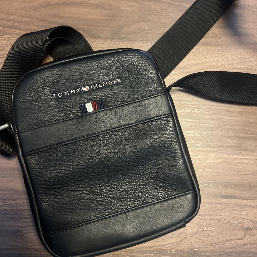 TOMMY HILFIGER ショルダーバッグ