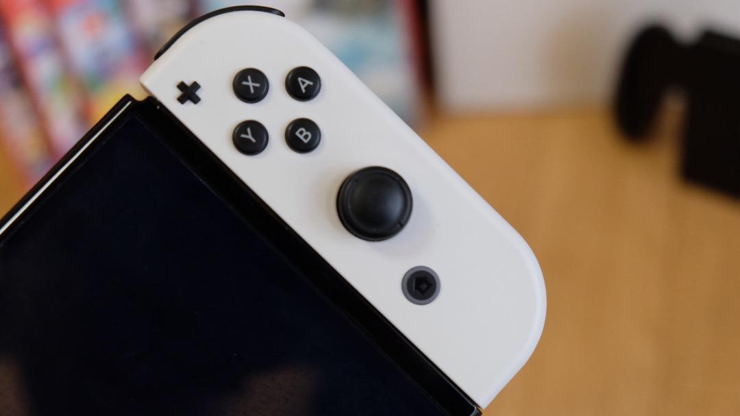 Nintendo Switch OLED（ホワイト）＋ ゲーム5本＋ ケース付き