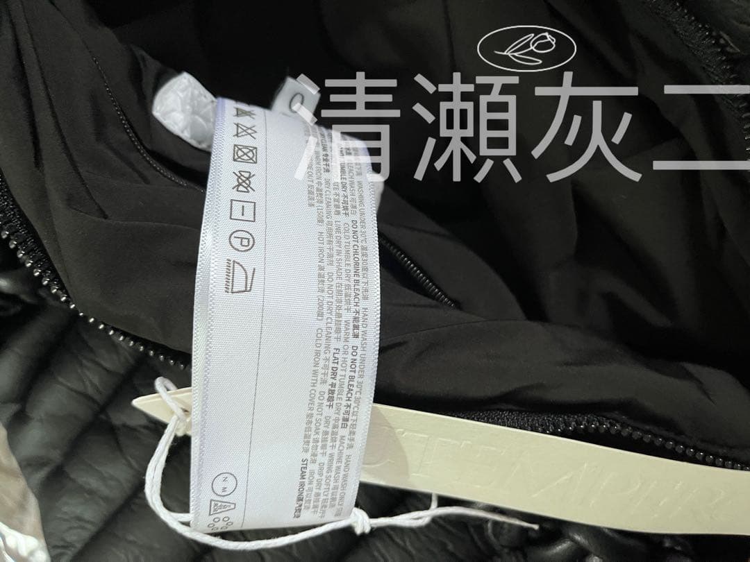 NUTEMPEROR ショルダーバッグ　ブラック