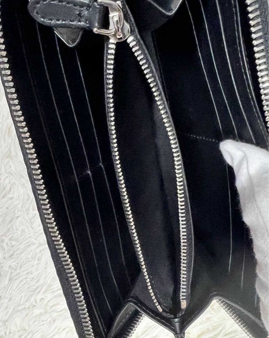 Burberry バーバリー ラウンドファスナー長財布 TB モノグラム