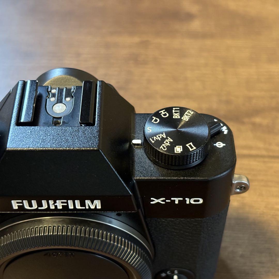 Fujifilm X-T10 シルバー 富士フイルム フジフイルム 純正充電器付