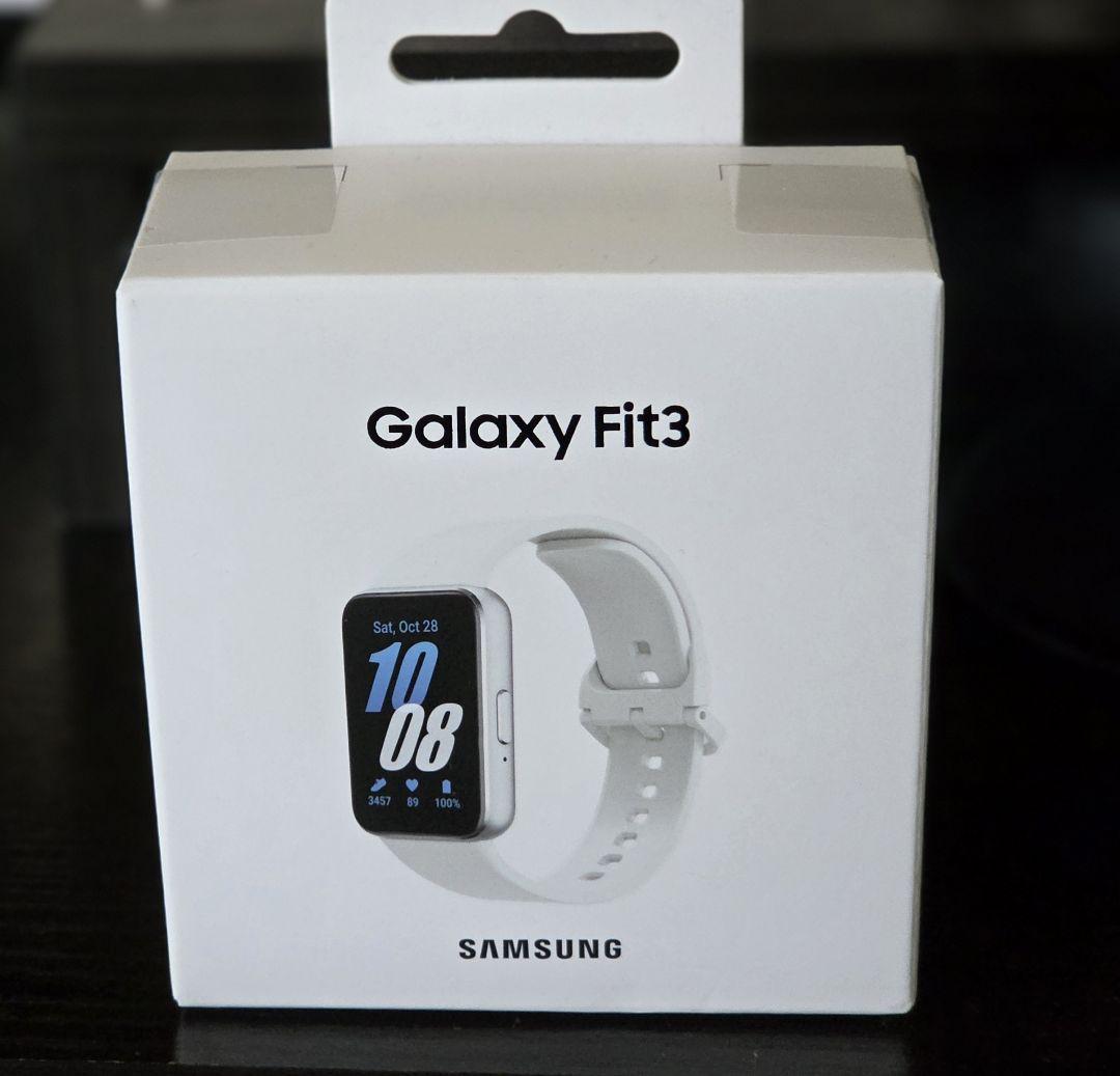 新品.未開封 Samsung Galaxy Fit3 本体 シルバー