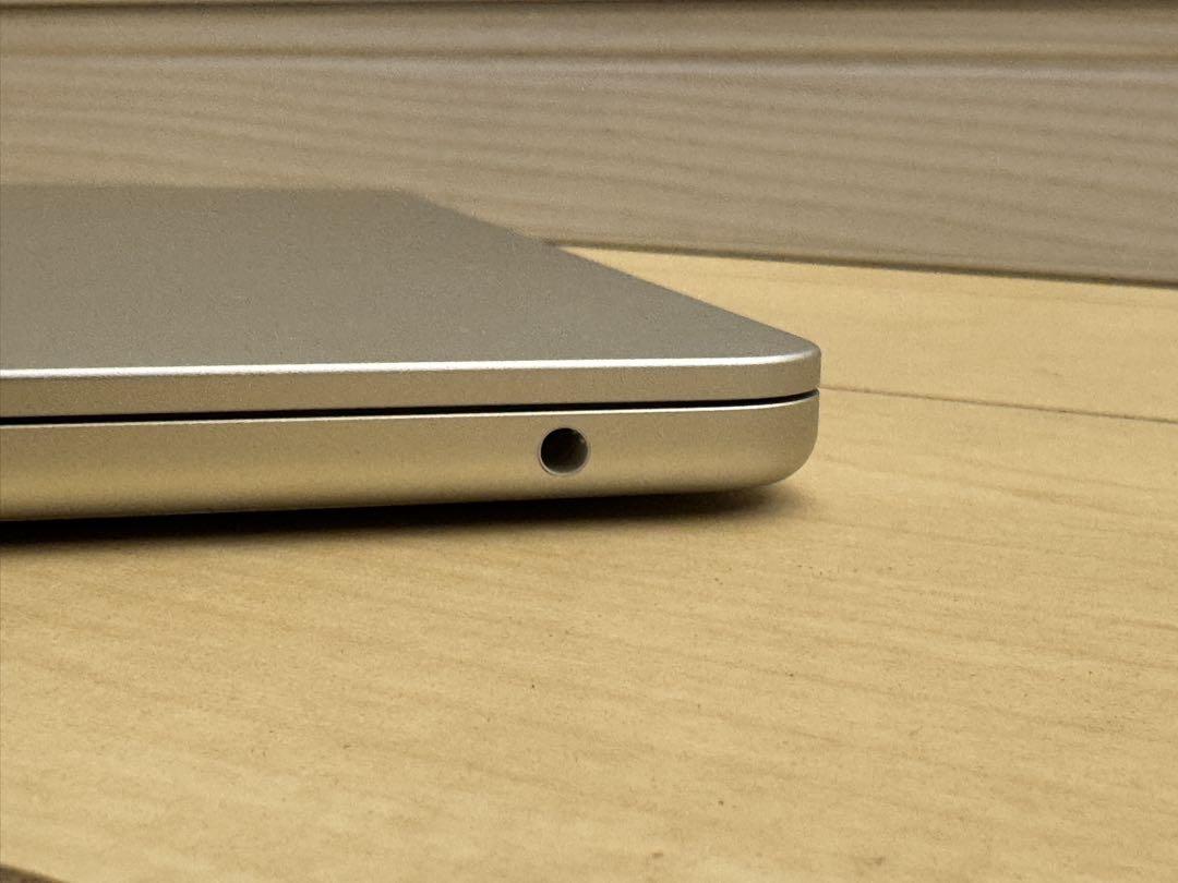 MacBook Air M3 24 256 スターライト