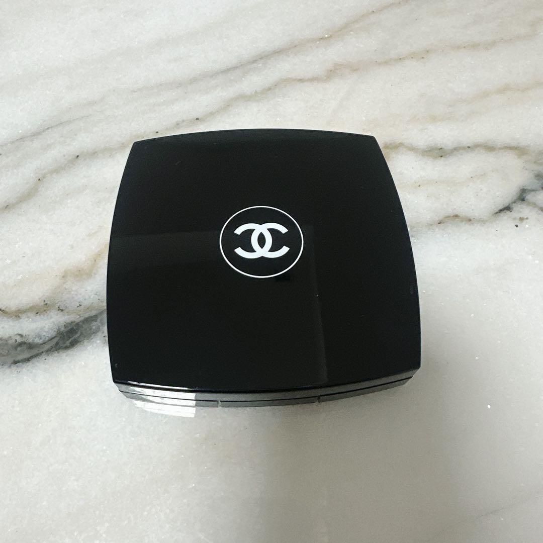 シャネル　CHANEL JEUX DE LUMIÈRES 12g ほぼ新品