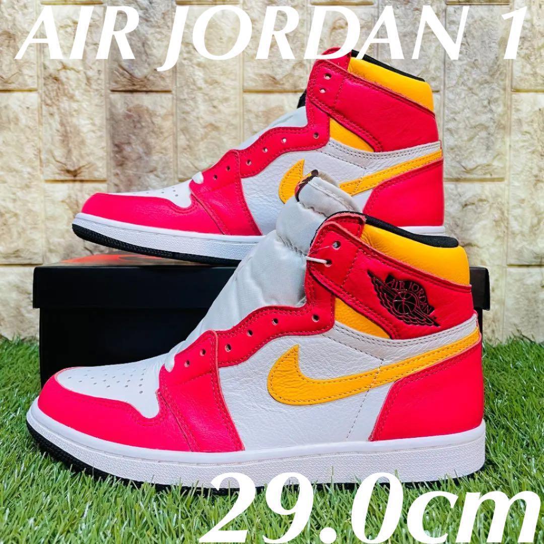 ナイキ エアジョーダン 1 レトロ ハイ Og Nike メンズスニーカー 赤白 メルカリ ナイキ エアジョーダン 1 レトロ ハイ Og Nike メンズスニーカー 赤白 メルカリ
