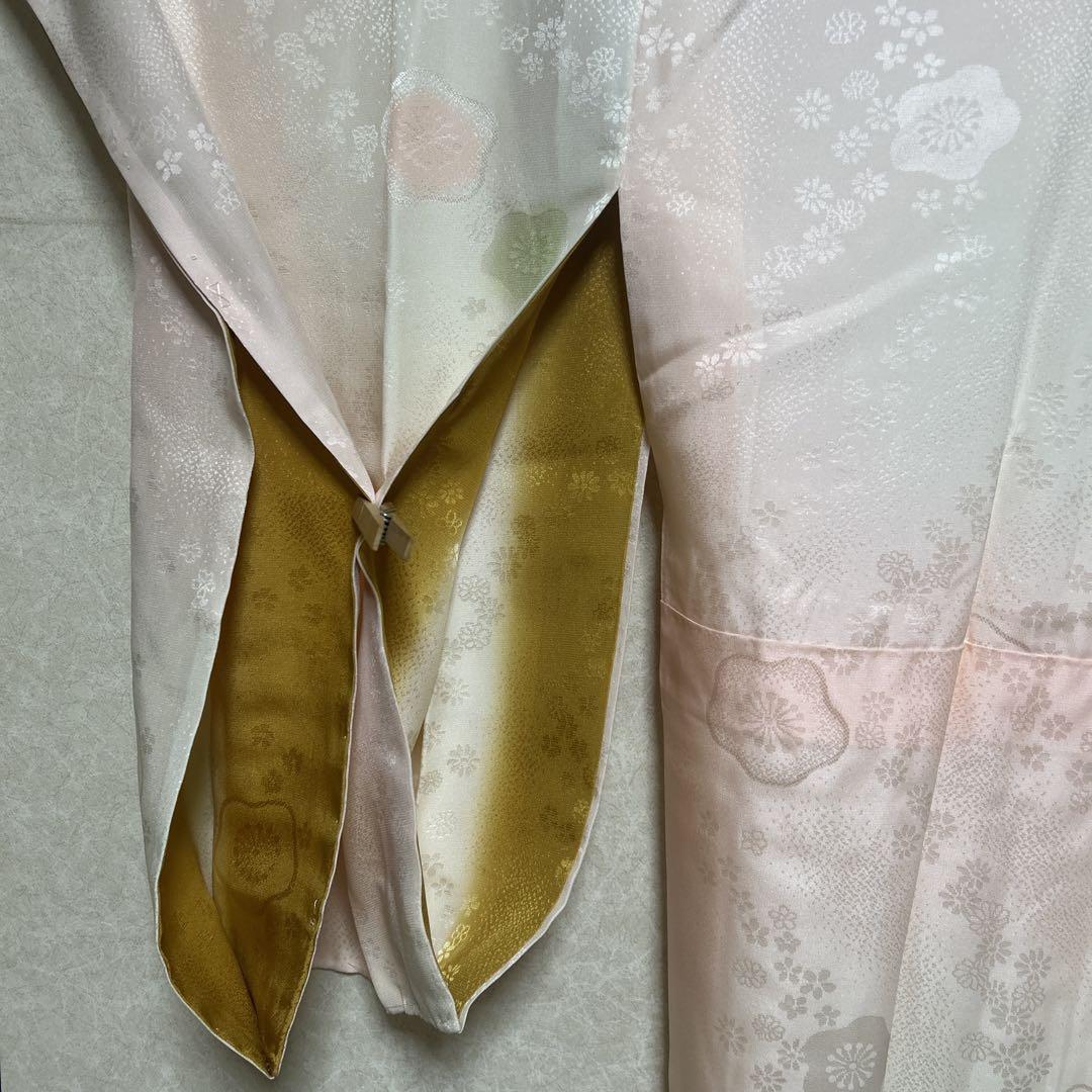 【訪問着セット】正絹／着物・蝶々柄／帯・金糸・蝶々柄／重ね衿・帯揚げ・帯締め