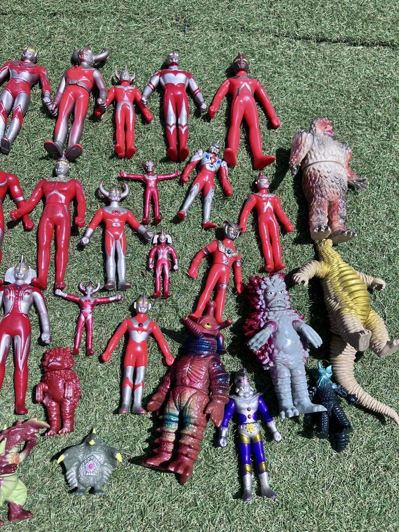 ウルトラマンフィギュア　怪獣　セット