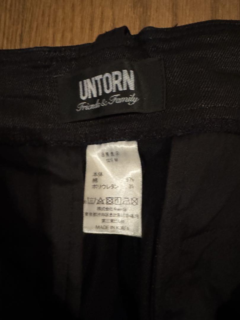 UNTORN コーティングカーゴパンツ