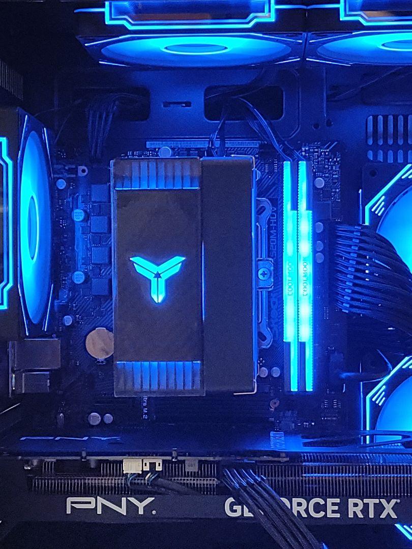 【コンパクトLEDゲーミングPC】Ryzen7 5700x RTX4060