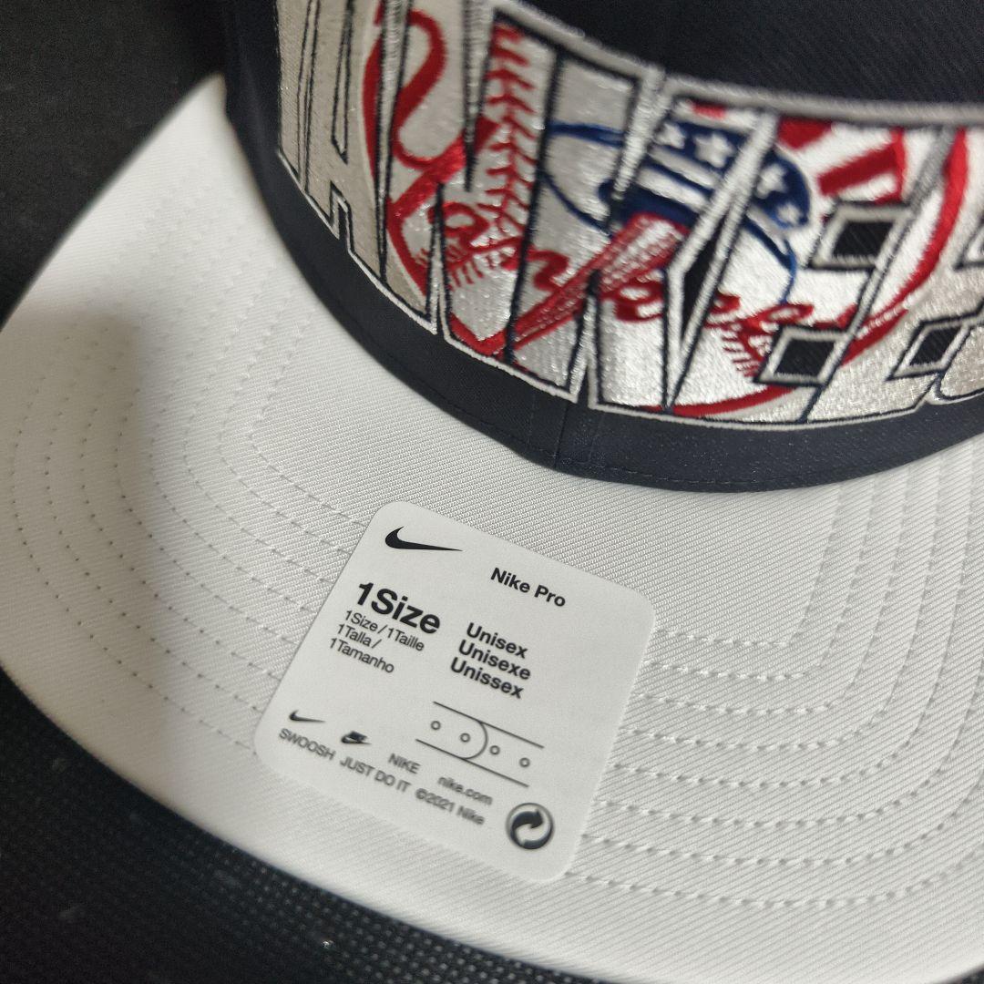 【新品】ナイキ × MLB ニューヨーク・ヤンキース キャップ（フリーサイズ）